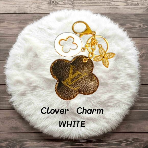 Handmade Puffed Clover Charm - Picture 5 of 7
